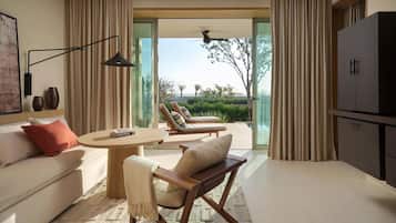 Premium bedding, down comforters, pillowtop beds, free minibar items