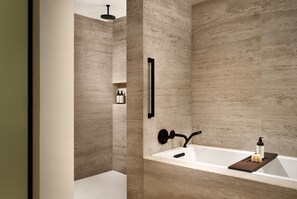 Separate bathtub and shower, deep-soaking bathtub, rainfall showerhead - Park Hyatt Cabo Del Sol (Cabo San Lucas)