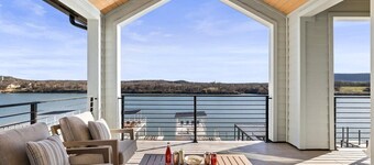 Wave on Wave Haus | Concierge Services