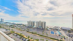 Property grounds - "Ocean Paradise" #1425-Sleeps 7-Ocean Views (Panama City Beach)