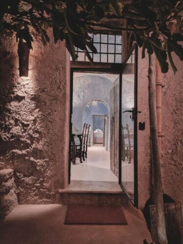 AMORE RENTALS - Villa Margherita with Sea View and Swimming Pool