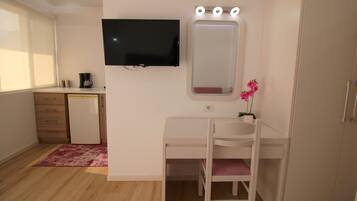 Apartamento, vistas al mar | 1 dormitorio, escritorio, wifi gratis