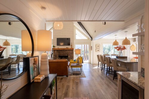 Maison Blanche Cottage @ Julep Farms