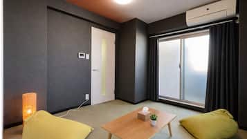 1 chambre, rideaux occultants, Wi-Fi gratuit, draps fournis