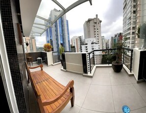 Terrace/patio - Estilosa Cobertura Duplex no Coração do Itaim Bibi! (Itaim Bibi São Paulo)