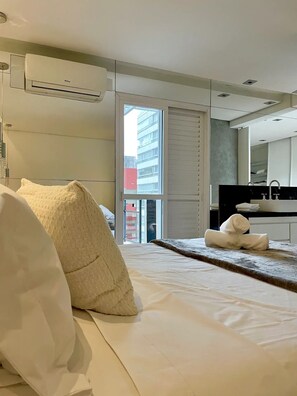 1 bedroom, iron/ironing board, WiFi, bed sheets - Estilosa Cobertura Duplex no Coração do Itaim Bibi! (Itaim Bibi São Paulo)