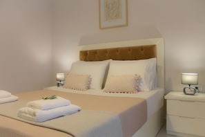 4 Schlafzimmer, Zimmersafe, Bügeleisen/Bügelbrett, Reisekinderbett