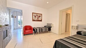 2 bedrooms, free WiFi