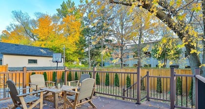 Beautiful Room in Toronto next to Yorkdale mall