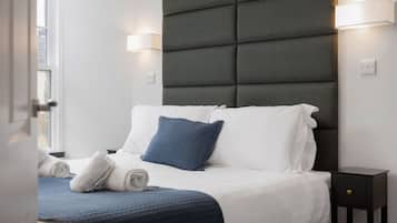 3 bedrooms, Egyptian cotton sheets, premium bedding