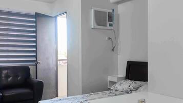 Comfort Studio, 1 Double Bed, Non Smoking, Kitchen | Terrace/patio