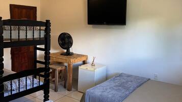 Hypo-allergenic bedding, desk, laptop workspace, free WiFi