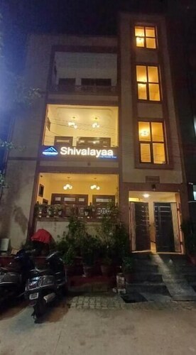 Shivalayaa - Deluxe Double Room No. 2