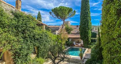Maison Familiale Proche D'uzes Avec Piscine