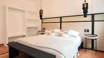 4 bedrooms, iron/ironing board, travel crib, WiFi