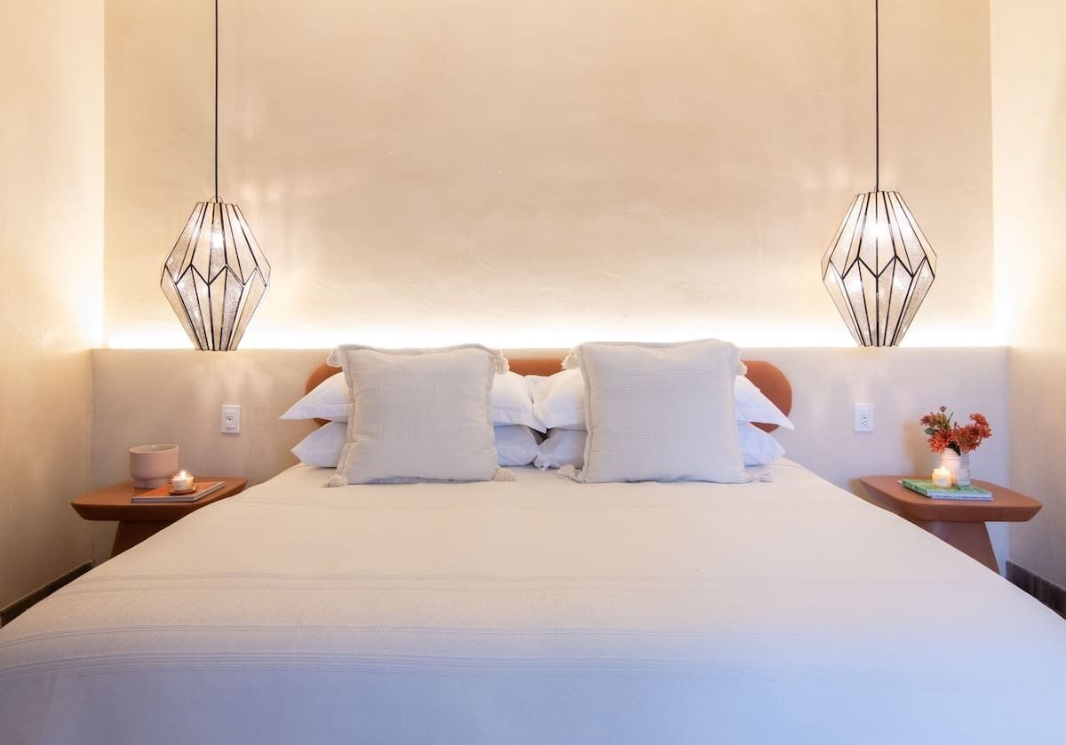 10 bedrooms, iron/ironing board, travel cot, WiFi