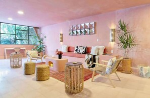 Interior - Duplex, 2 joint houses. 10Br, 7.5 bath, 22 guest (Ciudad de México)