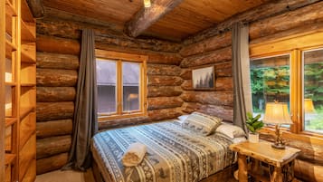 5 bedrooms, iron/ironing board, travel cot, free WiFi
