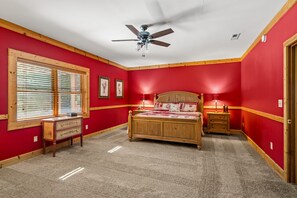4 slaapkamers, een bureau, reisbedje, gratis wifi