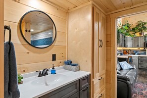 Shower, hair dryer, towels, soap - Lake James Cozy Cabin.  Waterfront! (Nebo)