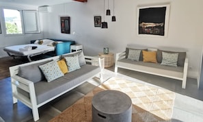 3 chambres, fer et planche à repasser, Wi-Fi gratuit, draps fournis