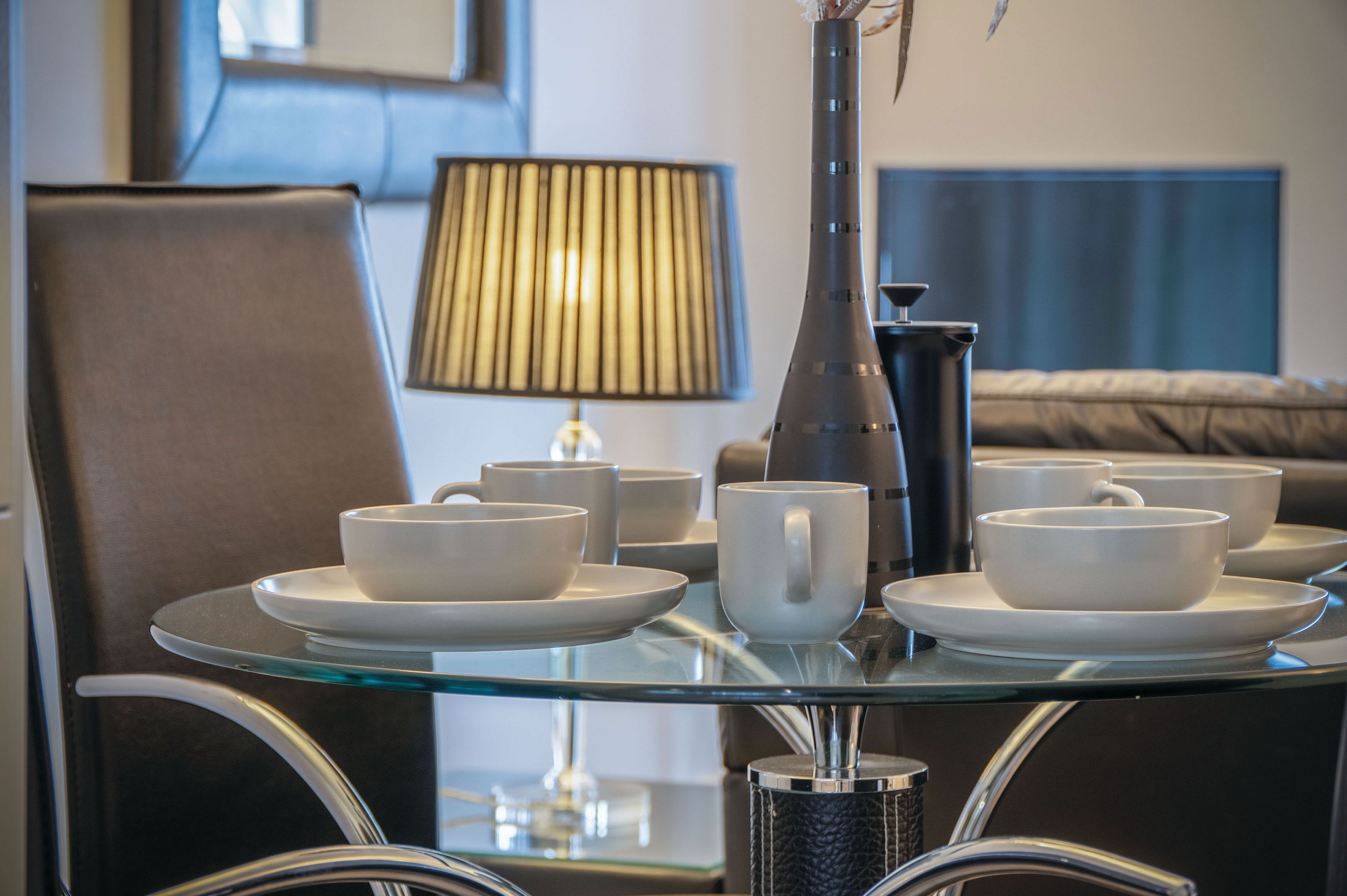 32-inch TV with cable channels