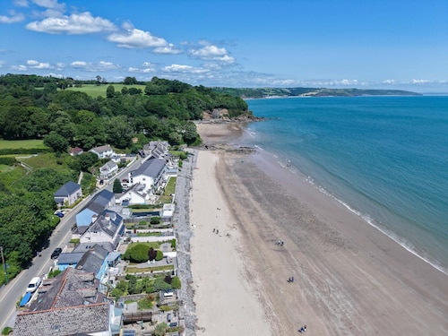 The Beachhouse - 2 Bed Townhouse - Saundersfoot