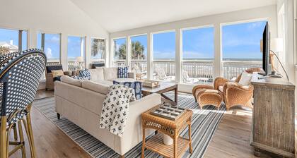 Modern Gulf-front beach house with multiple decks, washer/dryer, & central AC