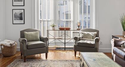 3BR 2BTH Walk to Washington Pk Bch, Outlet Mall and Franklin St. W/D HUGE bk yd.