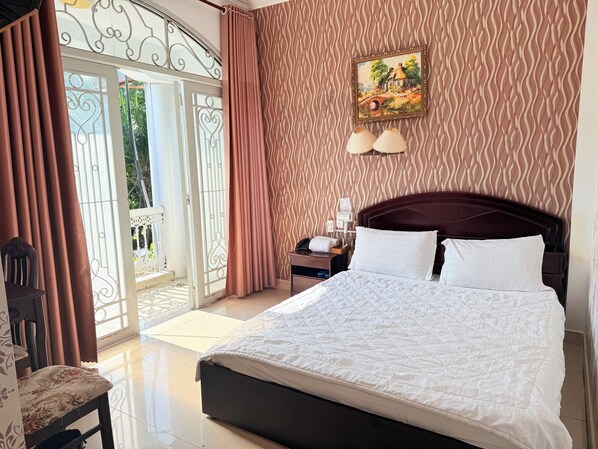 Deluxe Room | 1 bedroom, premium bedding, down duvets, free WiFi