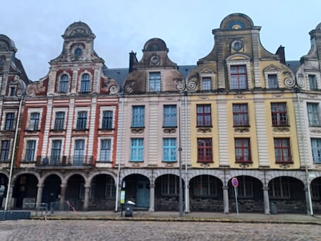 Exteriör. Au Cœur de la Grand Place - Superbe Emplacement