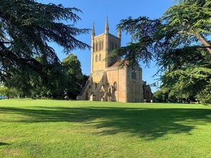 Point of interest - Charming Studio Apartment Ideal for Short and Longer Stays
(Pershore)