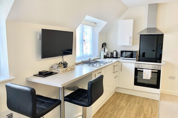 Fully Equipped Kitchenette