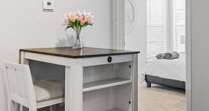 EXTENDED STAY IN DFW- One Bedroom Apartment