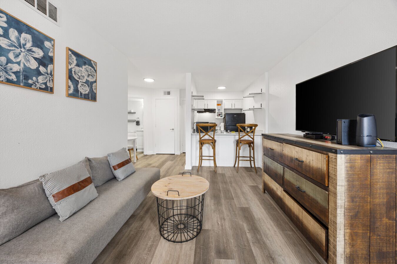 تلفزيون، مدفأة