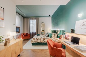 3 bedrooms, iron/ironing board, free WiFi, bed sheets - Casa Silvestro Modern Spacious 3 Bedrooms Luxury Apartment inside the Walls of Lucca (Lucca)