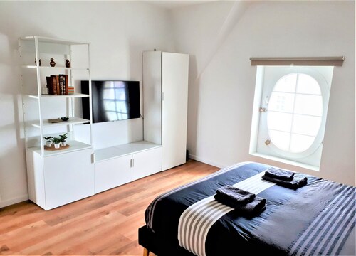 Au Pied du Beffroi - Superbe Emplacement