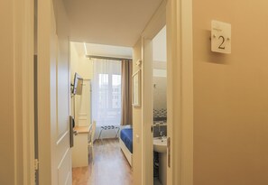 Standard Room | Free WiFi - Binaro 0 a Termini (Rome)