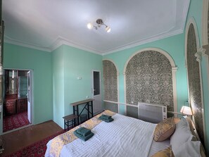Luxury Double Room | Desk, laptop workspace, WiFi - Fayz Guest House (Samarkand)