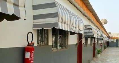 Appartement Higt-Standing - Climatisation
Close to Yamoussoukro Stadium /Inp-hb