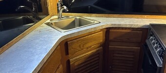 Annapolis Boat Life - Overnight Stays