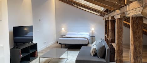 Apartamento Confort, vistas a la ciudad | Zona de estar