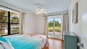 2 bedrooms, desk, iron/ironing board, travel cot - Battened Hatches Apartment with Beachfront Views (St. Augustine)