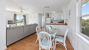 Interior - Crows Nest Apartment with Ocean View Balcony (St. Augustine)