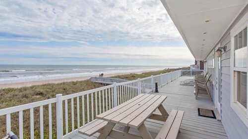 Nautical Style Oceanfront in SPV