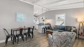 TV, DVD-spiller og kontorer