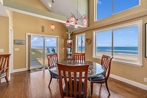 Dining - Seaside Sanctuary Home, Studio & Beach Walkout (St. Augustine)