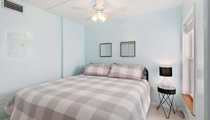 2 bedrooms, desk, iron/ironing board, travel cot