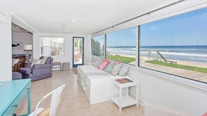 TV, DVD player, offices