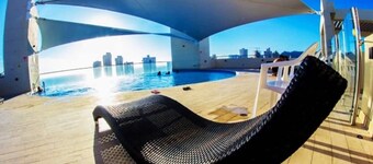 Entire apartment on the Bay